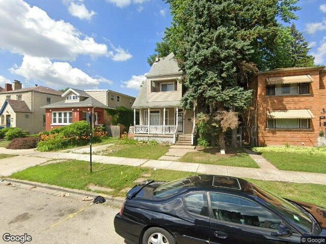 House image located at Chicago, IL 60620