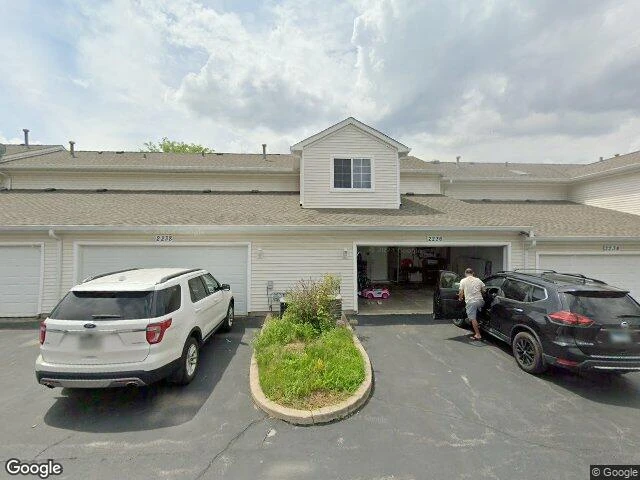 House image located at Aurora, IL 60502