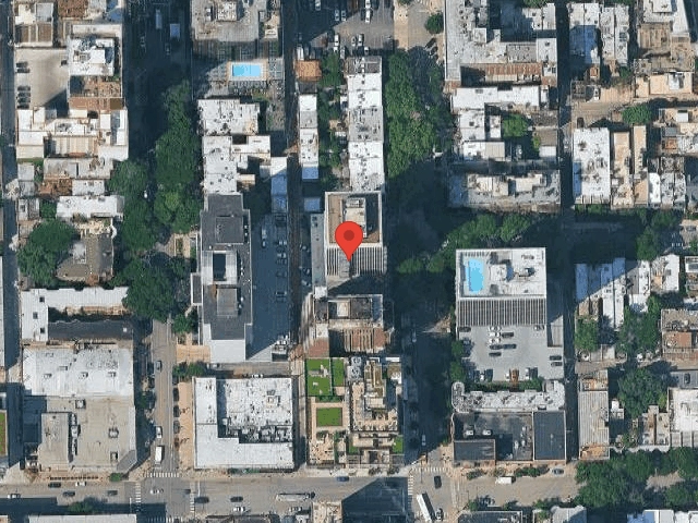 House image located at Chicago, IL 60610
