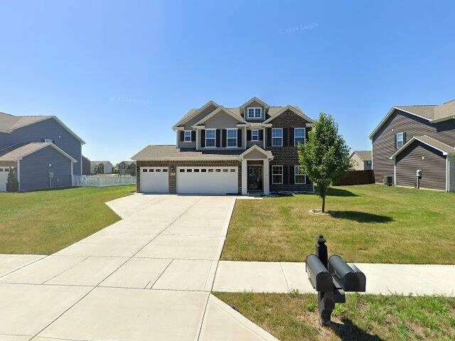 House image located at Avon, IN 46123