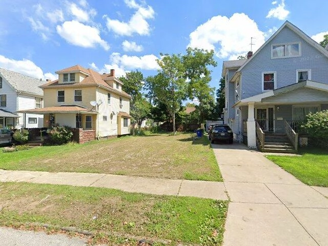 House image located at Cleveland, OH 44102