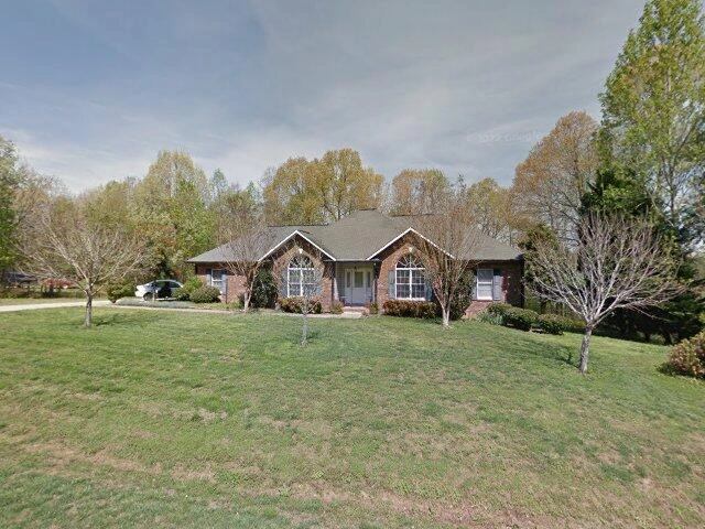 House image located at Hickory, NC 28602