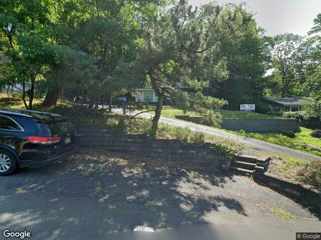 House image located at Oakland, NJ 07436