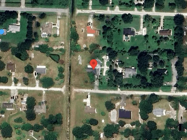 House image located at Loxahatchee, FL 33470