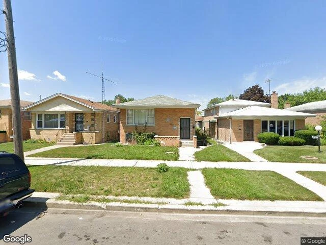 House image located at Chicago, IL 60628