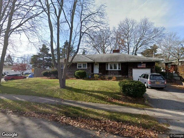 House image located at Copiague, NY 11726