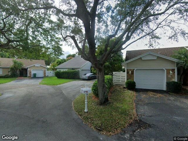 House image located at Miami, FL 33186