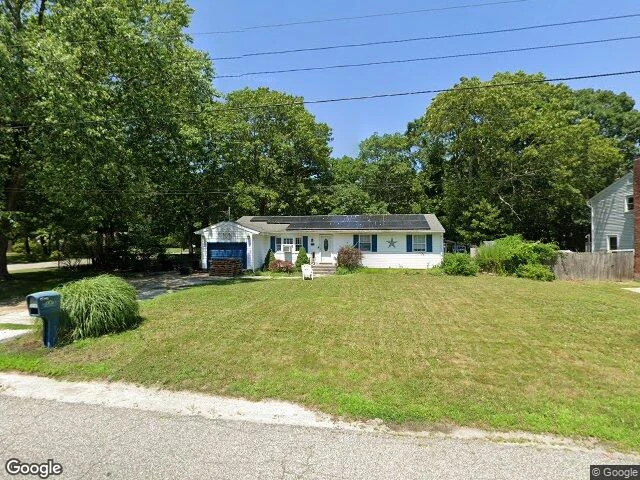 House image located at Mastic Beach, NY 11951