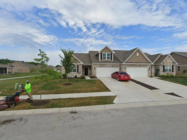 House image located at Avon, IN 46123