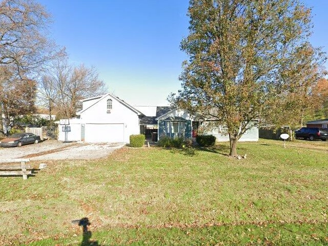 House image located at Louisville, KY 40213