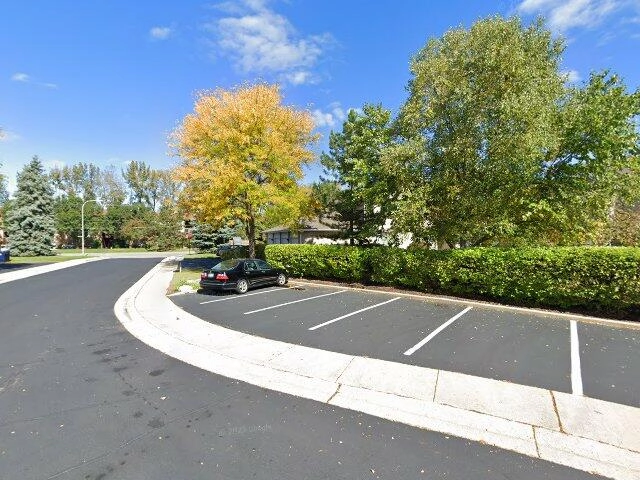 House image located at Elgin, IL 60123