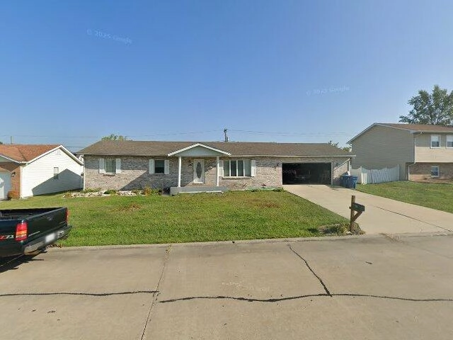 House image located at Granite City, IL 62040