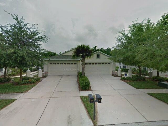 House image located at Lithia, FL 33547