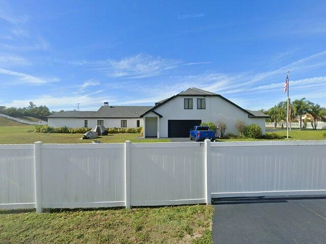 House image located at Tarpon Springs, FL 34688