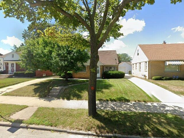 House image located at Milwaukee, WI 53222