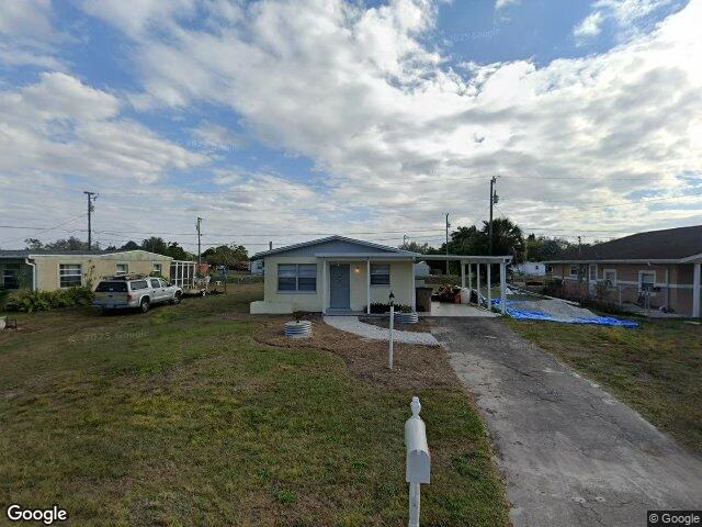 House image located at Lehigh Acres, FL 33936