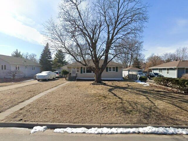 House image located at Minneapolis, MN 55430