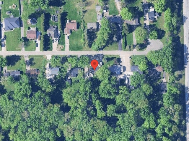 House image located at Utica, MI 48317