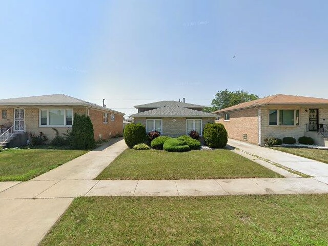 House image located at Calumet City, IL 60409