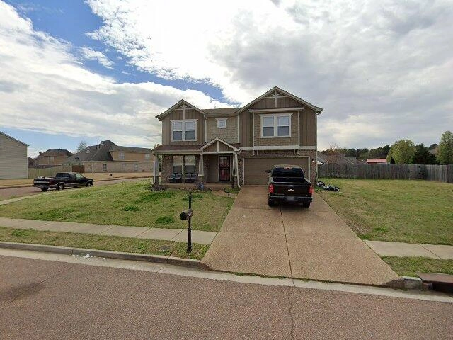 House image located at Memphis, TN 38125