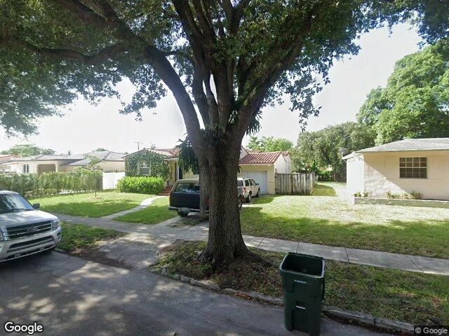 House image located at Miami, FL 33144