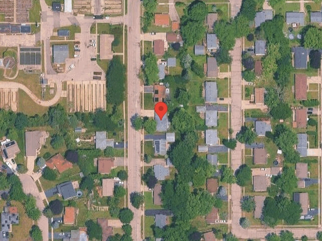 House image located at Woodstock, IL 60098