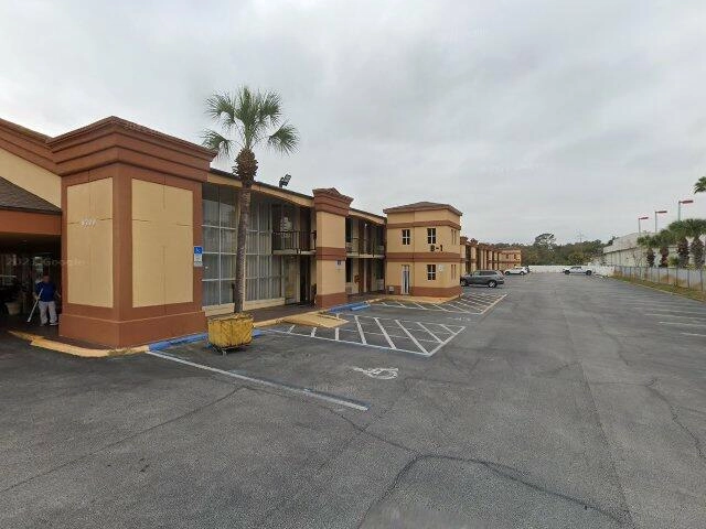 House image located at Orlando, FL 32809