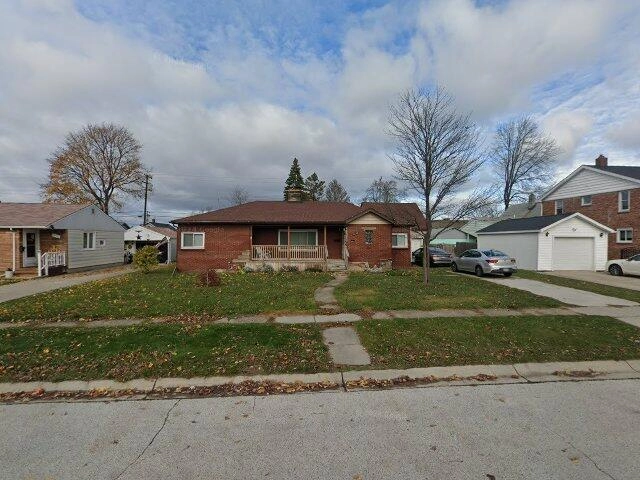 House image located at Port Huron, MI 48060