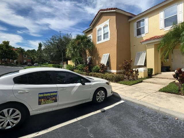 House image located at Kissimmee, FL 34746