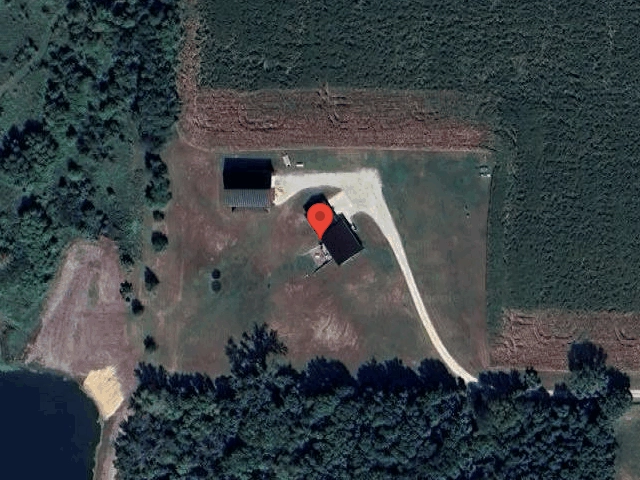 House image located at Fairbank, IA 50629