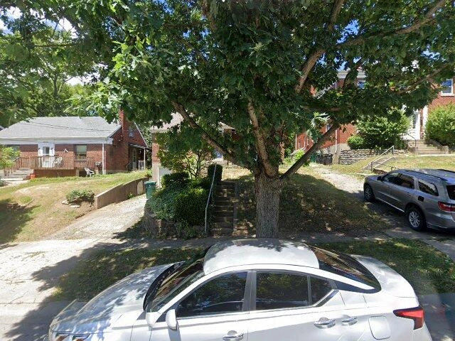 House image located at Cincinnati, OH 45205