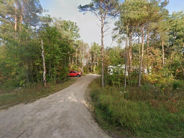 House image located at Howard City, MI 49329