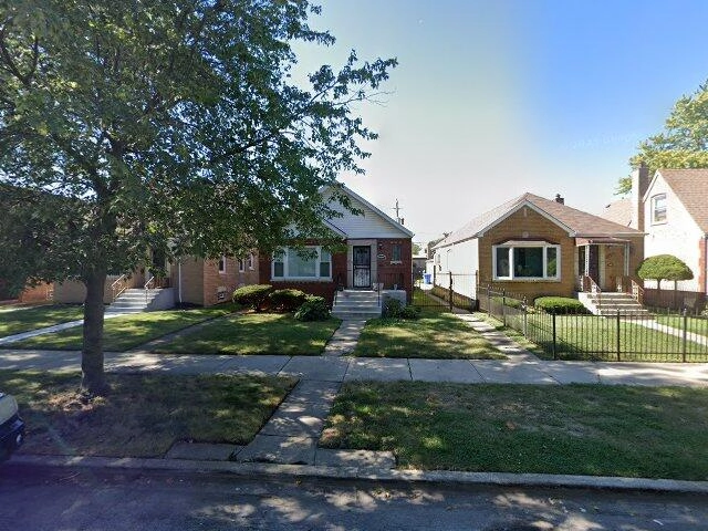 House image located at Chicago, IL 60628
