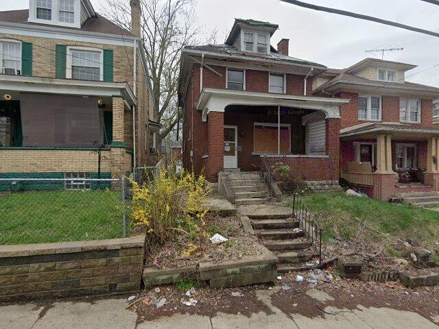 House image located at Pittsburgh, PA 15204