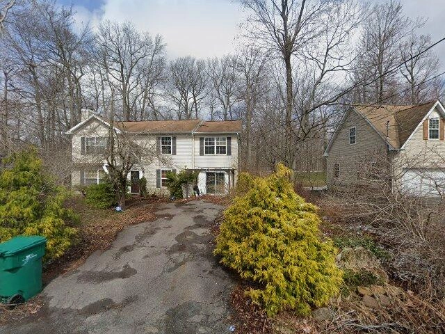 House image located at Tobyhanna, PA 18466