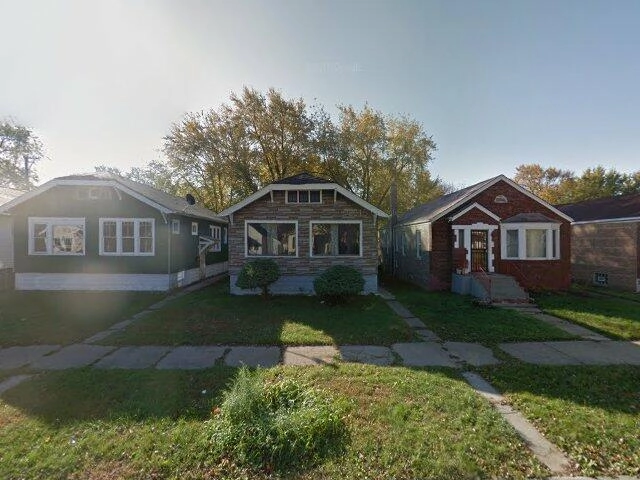 House image located at Chicago, IL 60628