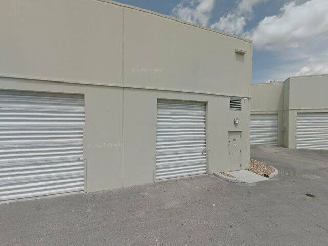 House image located at Miami, FL 33172