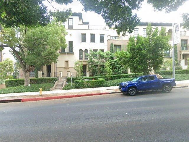 House image located at Pasadena, CA 91105