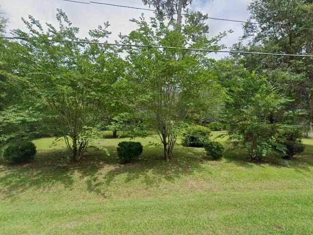 House image located at North Fort Myers, FL 33917