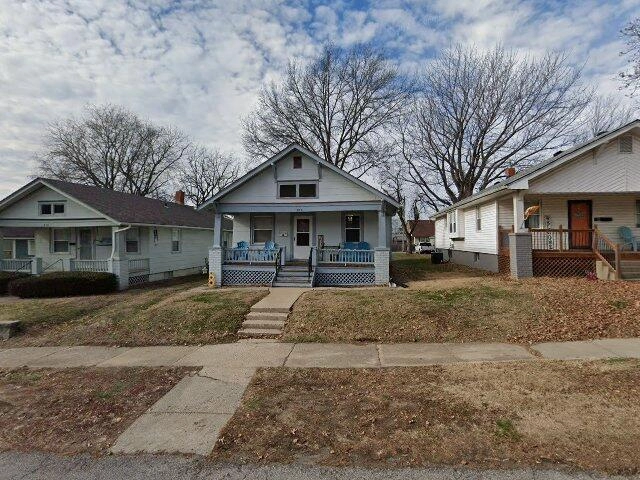 House image located at Independence, MO 64050