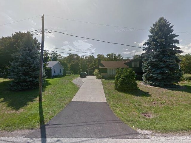 House image located at Waukegan, IL 60087