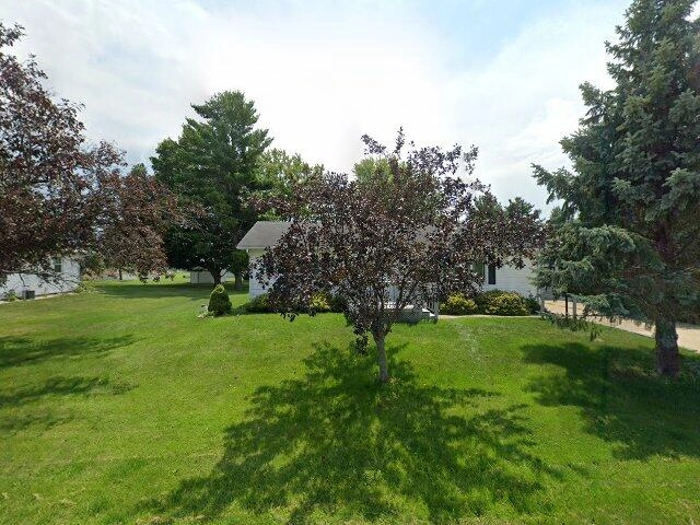 House image located at Freeport, IL 61032