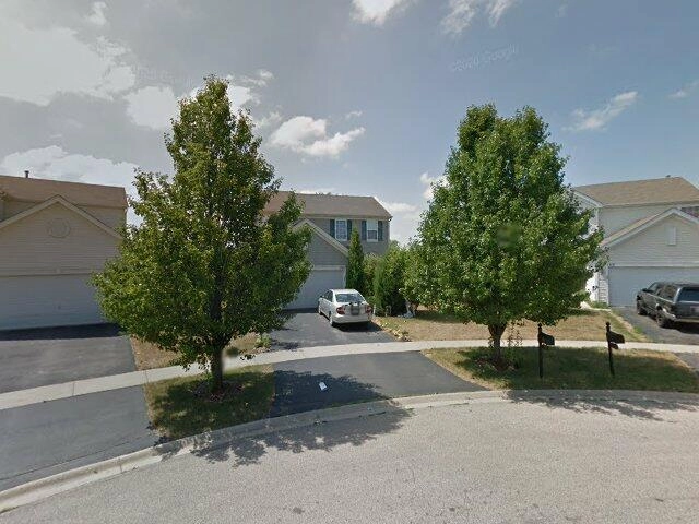 House image located at Gilberts, IL 60136