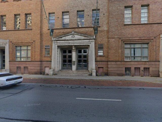 House image located at Columbus, OH 43215