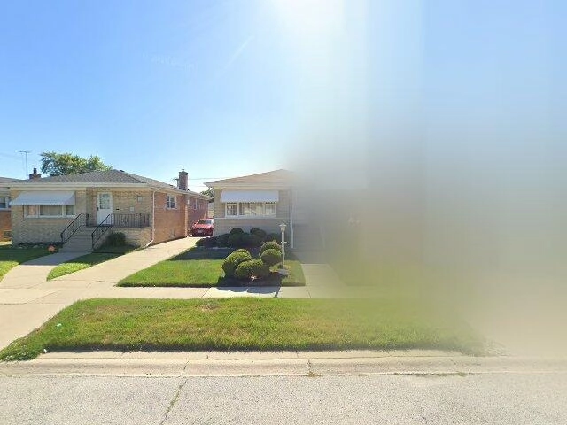 House image located at Calumet City, IL 60409