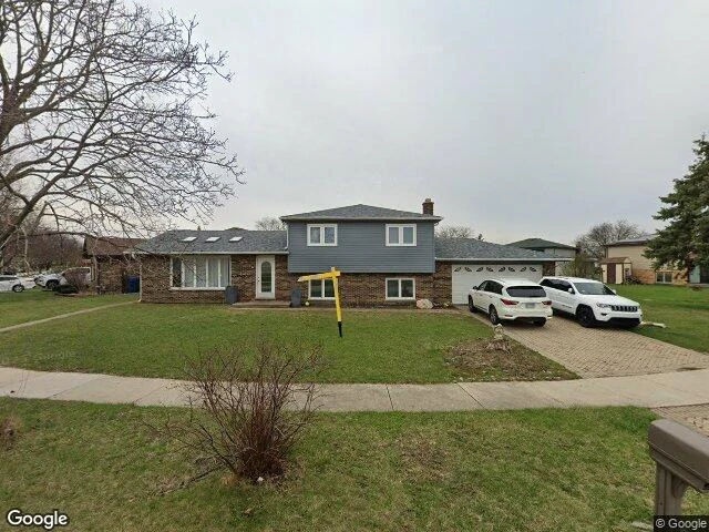 House image located at Alsip, IL 60803