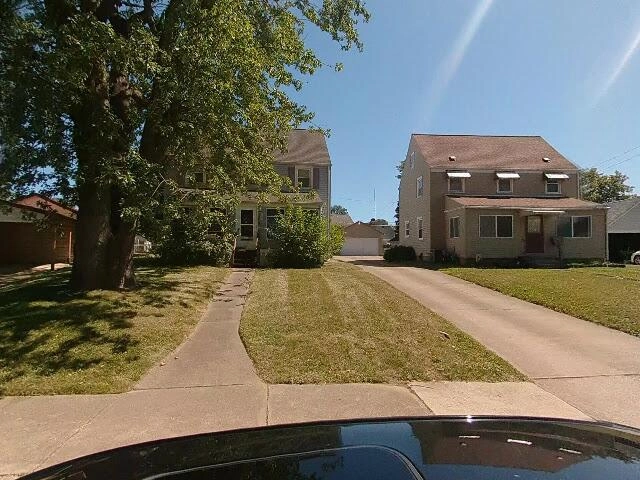 House image located at Canton, OH 44710