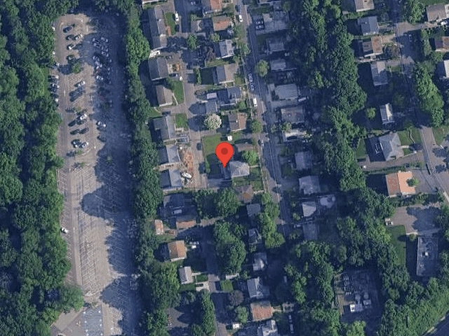 House image located at Londonderry, NH 03053