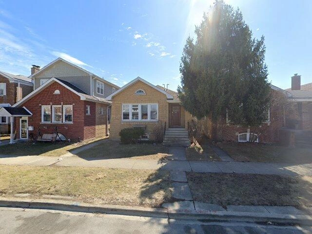 House image located at Chicago, IL 60645