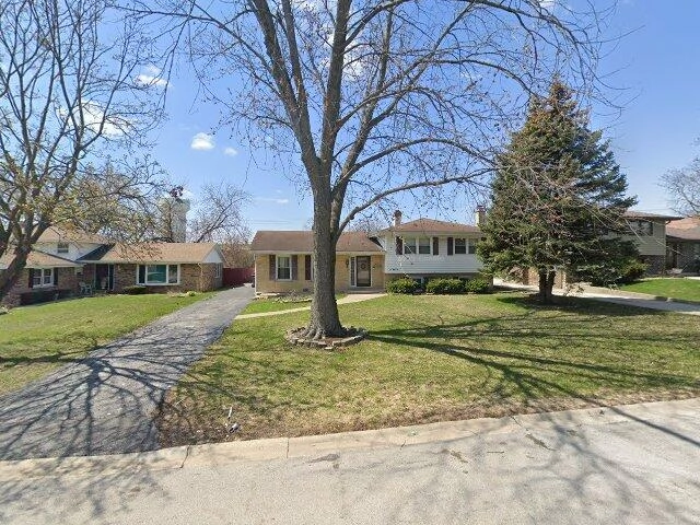 House image located at Hillside, IL 60162